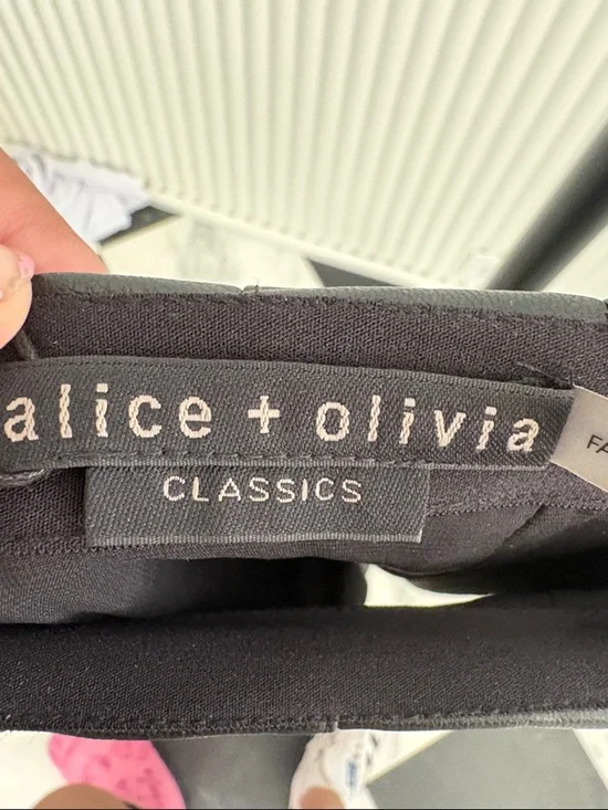 Alice + Olivia Black Pleated Faux-Leather Mini Skirt - Picture 2 of 3